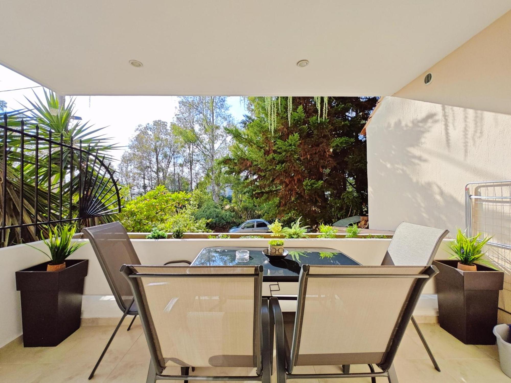 Omorfokklisias By Verde Apartments Athens Luaran gambar